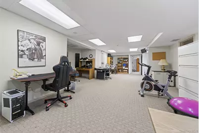 2 Tappanwood Drive, Locust Valley, NY 11560 - Photo 18