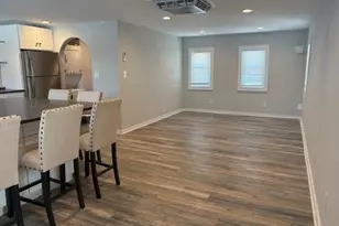 424 Bayville Ave, Bayville, NY 11709 - Photo 2
