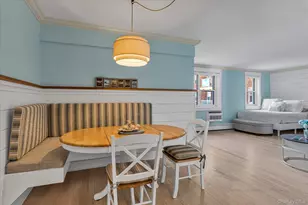370 W Broadway, Long Beach, NY 11561 - Photo 8