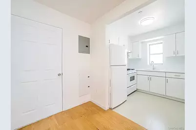 4229 Parsons Boulevard #6B, Flushing, NY 11355 - Photo 6