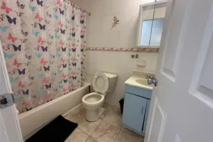 85-43 Britton Ave, Elmhurst, NY 11373 - Photo 14