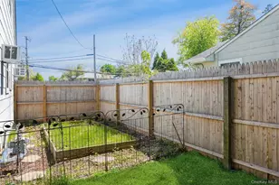 458 Route 111 (Hauppauge Road), Smithtown, NY 11787 - Photo 20