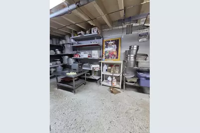 64-06 Roosvelt Avenue, Woodside, NY 11377 - Photo 8