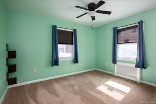 48 Hommell St, Valley Stream, NY 11580 - Photo 8
