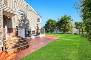 47 Laurie Blvd, Bethpage, NY 11714 - Photo 32