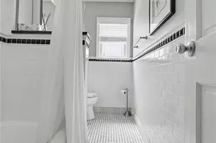 50 Little Whaleneck Rd, Merrick, NY 11566 - Photo 18