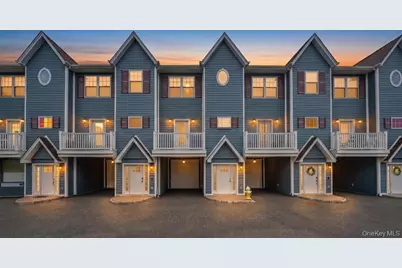 18 Hearthstone Court, Farmingdale, NY 11735 - Photo 1