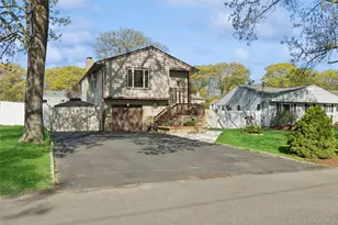 346 Avenue C, Ronkonkoma, NY 11779 - Photo 32