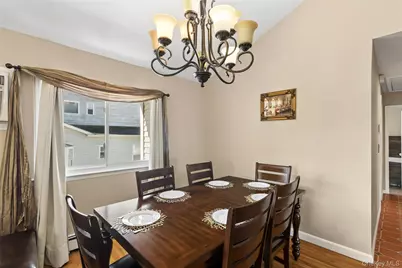 346 Avenue C, Ronkonkoma, NY 11779 - Photo 6