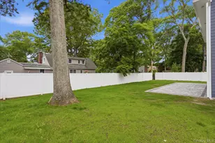 218 W Tyler Ave, Miller Place, NY 11764 - Photo 34