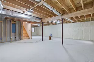 218 W Tyler Ave, Miller Place, NY 11764 - Photo 26