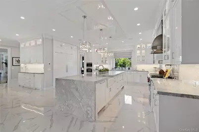 471 Woodbury, Cold Spring Harbor, NY 11724 - Photo 8