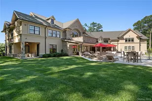471 Woodbury, Cold Spring Harbor, NY 11724 - Photo 34