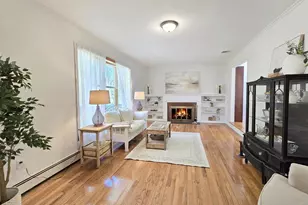 102 McConnell Ave, Bayport, NY 11705 - Photo 4