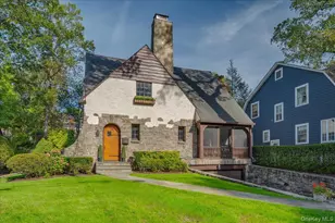 15 Kingsbury Rd, New Rochelle, NY 10804 - Photo 2