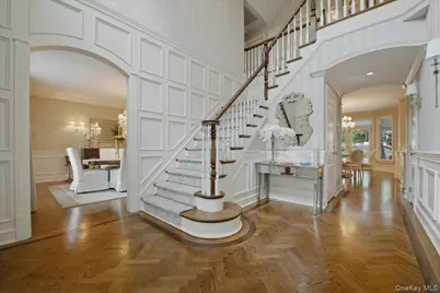 9 Godfrey Lane, Huntington, NY 11743 - Photo 4