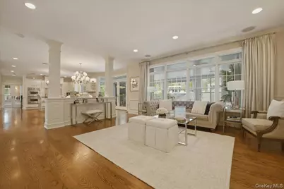 9 Godfrey Lane, Huntington, NY 11743 - Photo 12