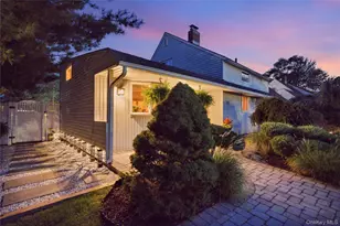 55 Duckpond Dr N, Wantagh, NY 11793 - Photo 40