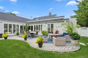 55 Duckpond Dr N, Wantagh, NY 11793 - Photo 32