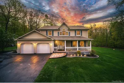 15 Grandview Terrace, Wallkill, NY 12589 - Photo 2