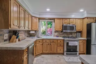 211 2nd St, Saint James, NY 11780 - Photo 8