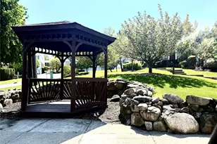 164 Somerset Dr, Suffern, NY 10901 - Photo 26