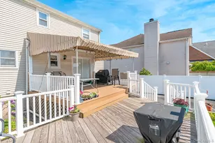 2572 S St Marks Ave, Bellmore, NY 11710 - Photo 8