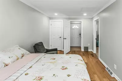 27 Surrey Lane, Plainview, NY 11803 - Photo 16