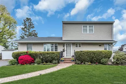 27 Surrey Lane, Plainview, NY 11803 - Photo 1