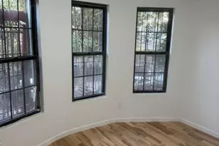 1827 Amethyst St, Bronx, NY 10462 - Photo 2