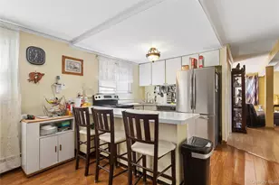 6 Clarke St, Brentwood, NY 11717 - Photo 6