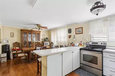 6 Clarke Street, Brentwood, NY 11717 - Photo 8
