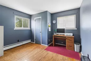 6 Clarke St, Brentwood, NY 11717 - Photo 14