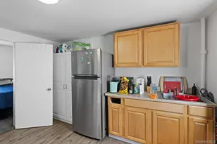25 S Prospect St, Kingston, NY 12401 - Photo 14