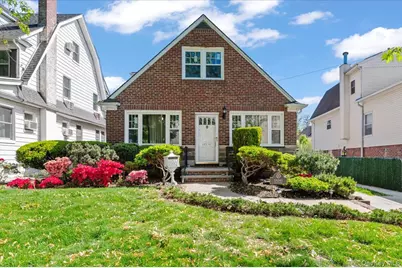 183-41 Dalny Road, Jamaica, NY 11432 - Photo 2