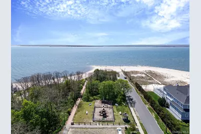 77 Point Street, South Jamesport, NY 11970 - Photo 38