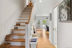 18 Glen Hollow Dr, Holtsville, NY 11742 - Photo 12