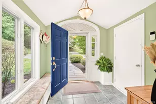 24 Overlook Dr, Pawling, NY 12564 - Photo 4