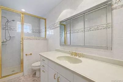 78-06 160th Avenue, Howard Beach, NY 11414 - Photo 20