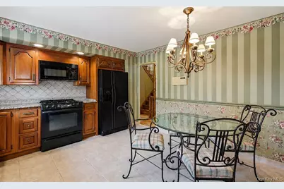 78-06 160th Avenue, Howard Beach, NY 11414 - Photo 6