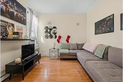 35 Kingsland Avenue #3R, Brooklyn, NY 11211 - Photo 2