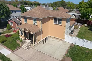 29 Colonial Ave, Freeport, NY 11520 - Photo 28
