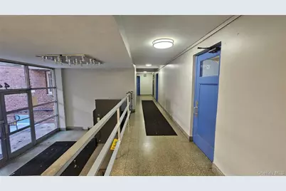 44-69 Kissena Boulevard #4M, Flushing, NY 11355 - Photo 2