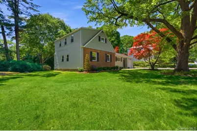 67 Old Country Road, New Rochelle, NY 10804 - Photo 28