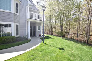 209 O'Keefe Ct, Oakdale, NY 11769 - Photo 16