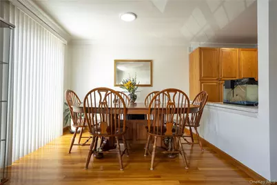 41 Country Dr N, New York, NY 10314 - Photo 14