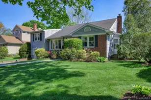 25 Frederick Ln, Scarsdale, NY 10583 - Photo 4