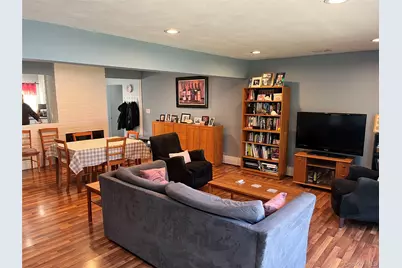 49 Flagstone Lane, Westbury, NY 11590 - Photo 8