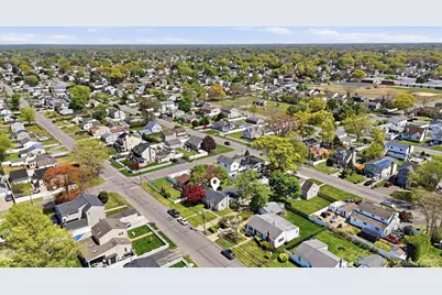 284 15th Street, West Babylon, NY 11704 - Photo 32