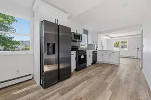 284 15th St, West Babylon, NY 11704 - Photo 12